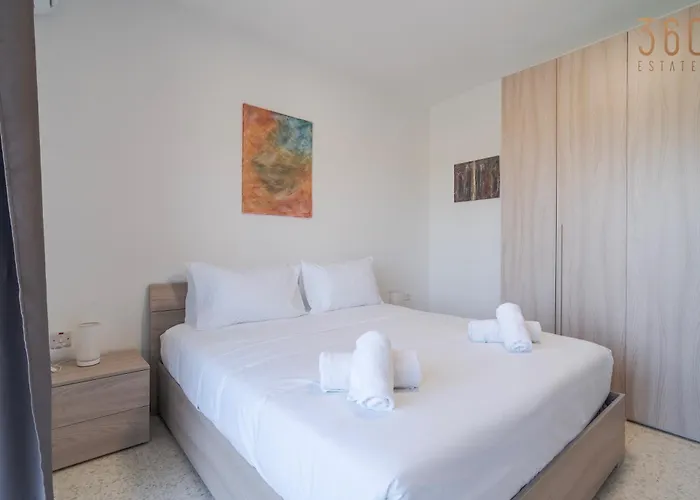 Beautiful, Fully Equipped 2br In Mellieha By 360 Estates 아파트 *